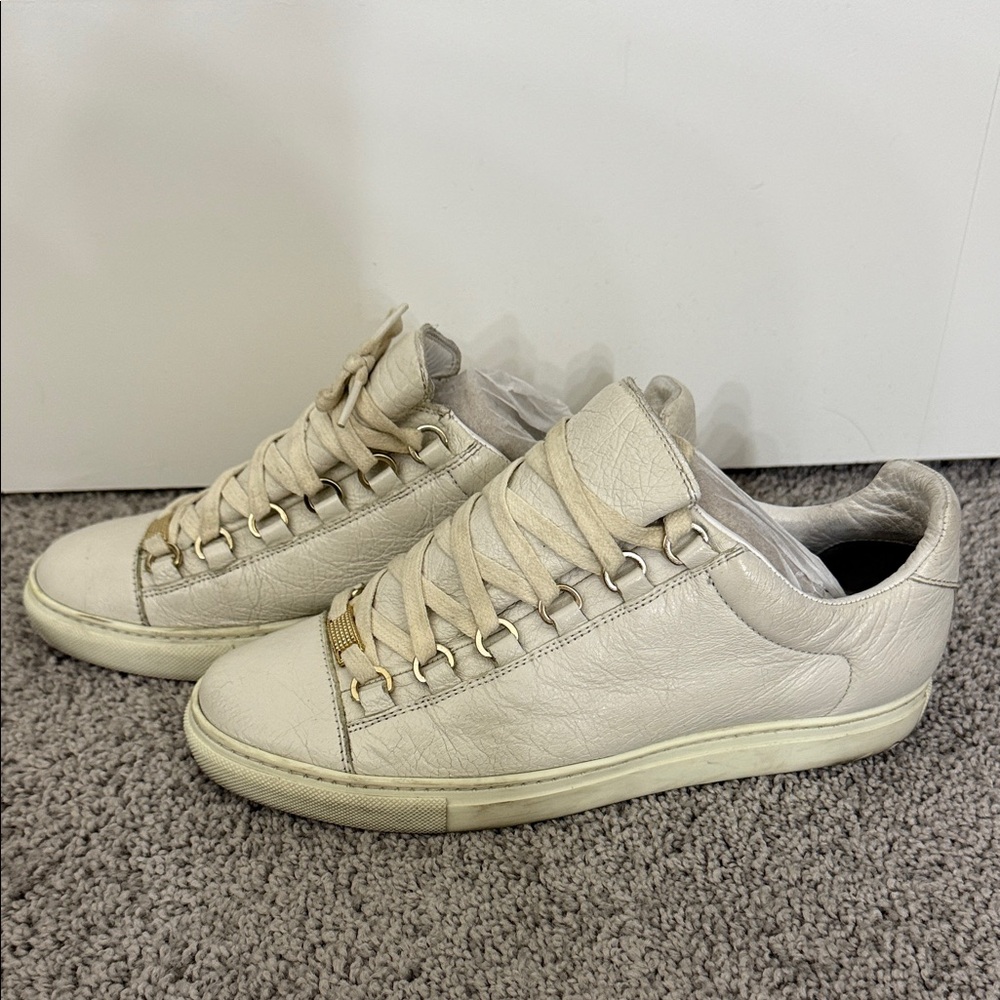 Balenciaga Designer Women’s Arena Low Sneaker